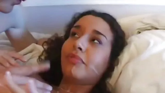 Fat ass blonde sucks off a film complet porno anal standing phallus with gusto