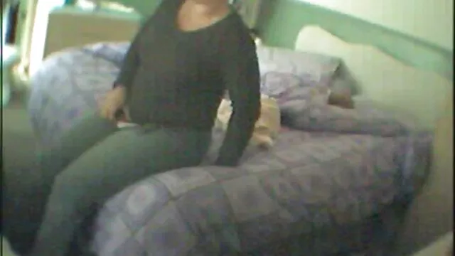 Mature porn model strapped a vibrator to the mirror film porno ana and eagerly sucks it with her hot mouth