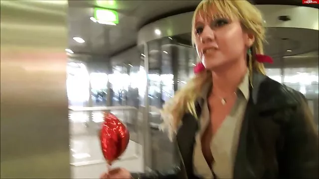 Young porn star sex tape amateur anal still can't get enough of it