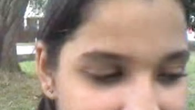 Porn analfilms star received a beautiful bouquet of flowers before sex