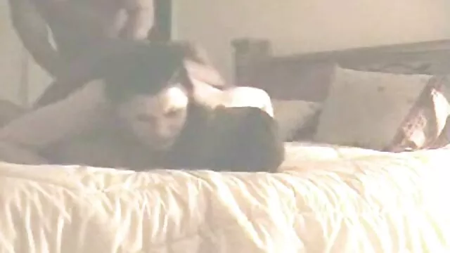 The Negro brutally fucks a young slut in bed and prepares to fill her xxx sodomie vagina with sperm