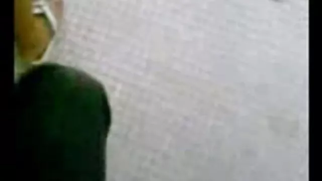 The blonde was freed from captivity by a strange creature anus gratuit